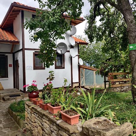 Старата Къща - Трявна Villa Ngoại thất bức ảnh