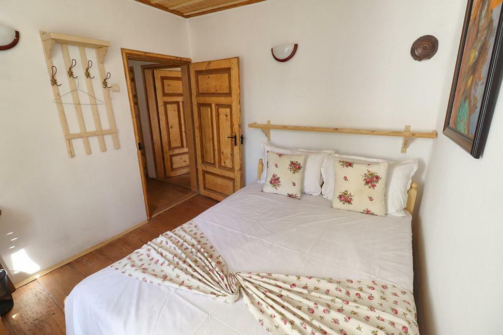 Старата Къща - Трявна Villa Ngoại thất bức ảnh